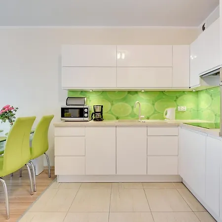 Beautiful Seaside View - 4 Oceans Premium *