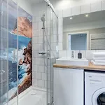 Beautiful Seaside View - 4 Oceans Premium Lejlighed