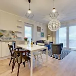 Beautiful Seaside View - 4 Oceans Premium * Gdańsk
