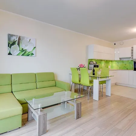 Apartament Beautiful Seaside View - 4 Oceans Premium