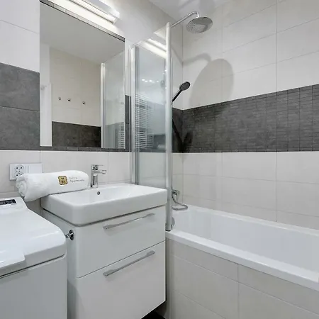 Beautiful Seaside View - 4 Oceans Premium Apartman *