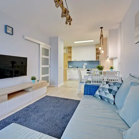 Apartment Beautiful Seaside View - 4 Oceans Premium