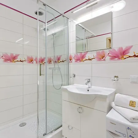 Beautiful Seaside View - 4 Oceans Premium Apartman *