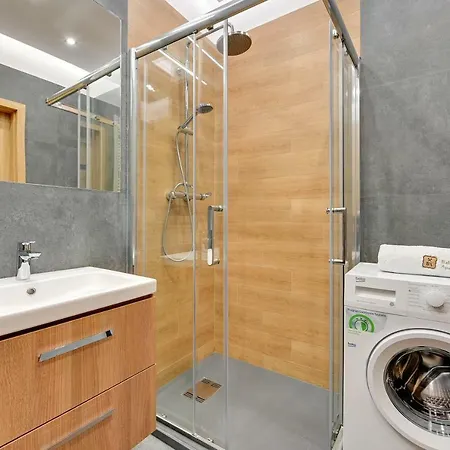 Beautiful Seaside View - 4 Oceans Premium Apartamento Gdansk