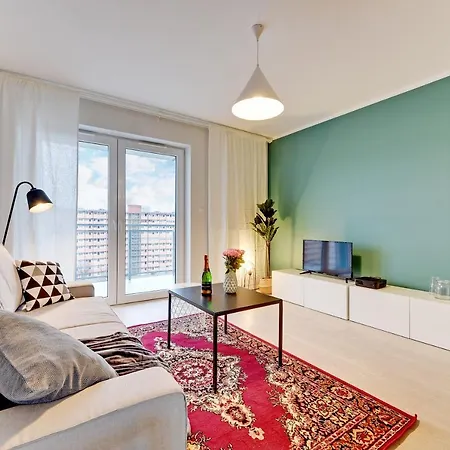 Apartment Beautiful Seaside View - 4 Oceans Premium *