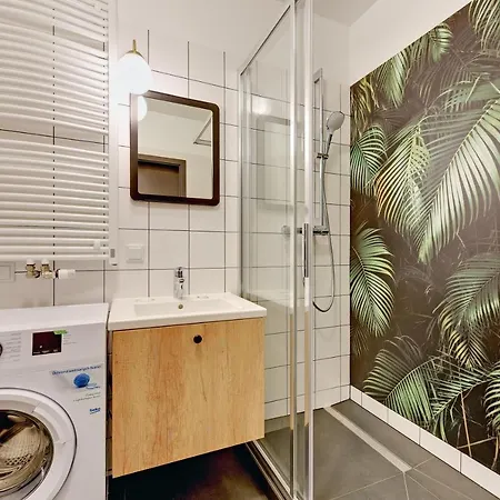 Beautiful Seaside View - 4 Oceans Premium Apartamento *