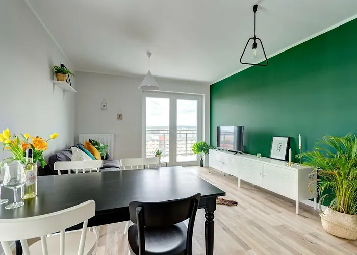 Beautiful Seaside View - 4 Oceans Premium Gdansk