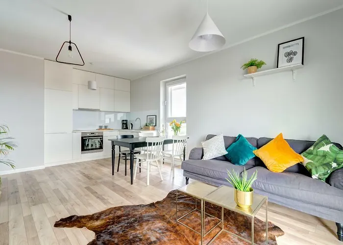 Beautiful Seaside View - 4 Oceans Premium *