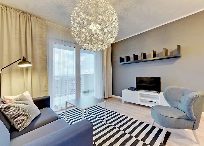 Beautiful Seaside View - 4 Oceans Premium Apartament *