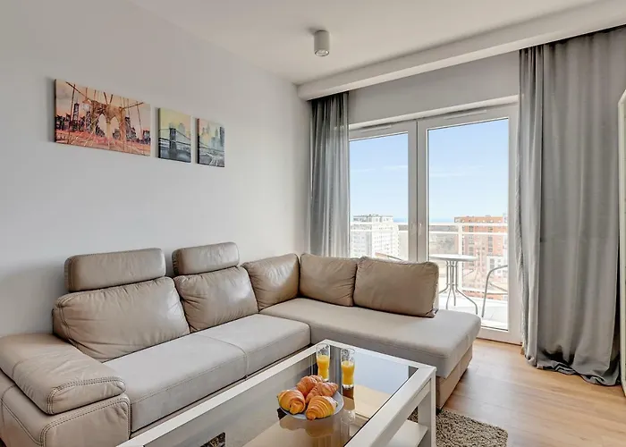 Apartament Beautiful Seaside View - 4 Oceans Premium