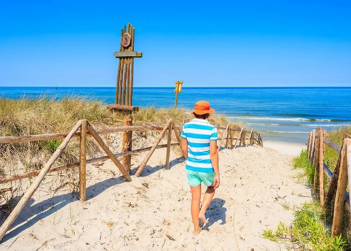 Beautiful Seaside View - 4 Oceans Premium Daire