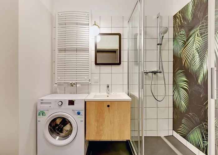 Daire Beautiful Seaside View - 4 Oceans Premium